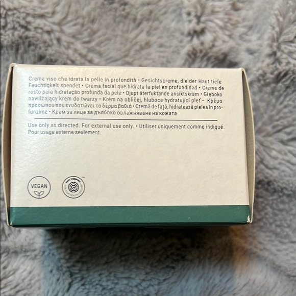 Biossance Squalane + Omega Repair Cream - Green and White - Picture 3 of 4